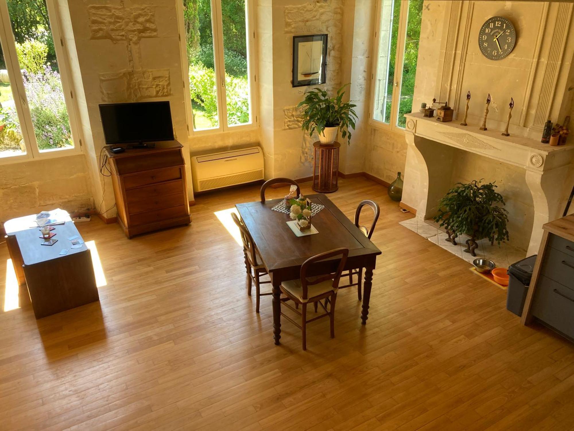 Les Ganivelles Apartment Saint-Dizant-du-Gua Ngoại thất bức ảnh